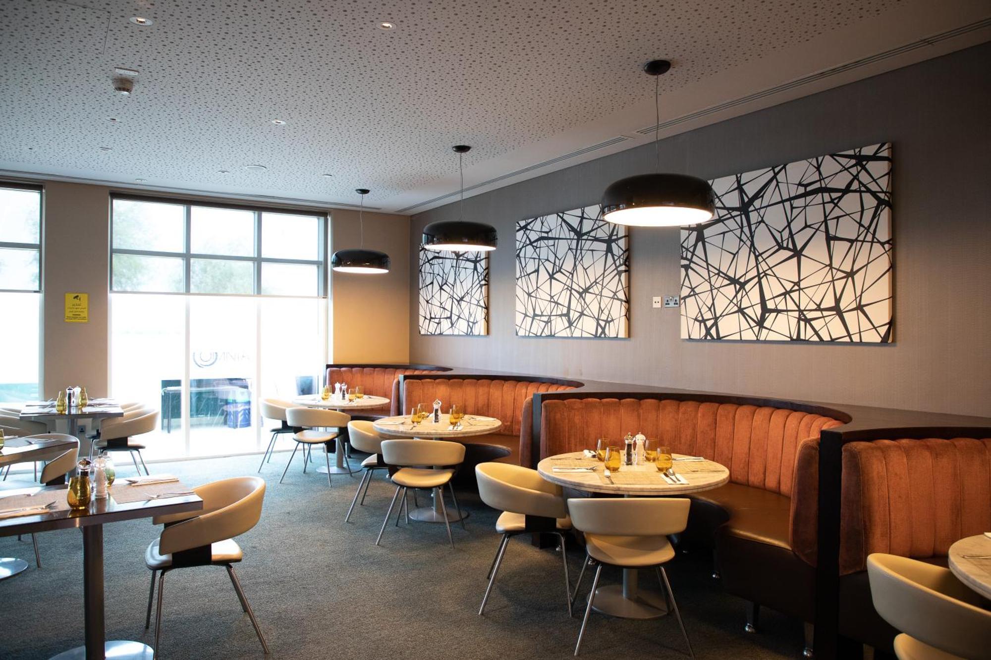 Premier Inn Doha Education City Umm al Qubur Extérieur photo